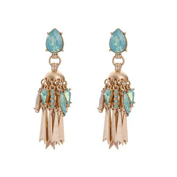 J&E Bijou Jewelry - Tunal Mint Jelly Fish Drop/Dangle Vtg Earrings